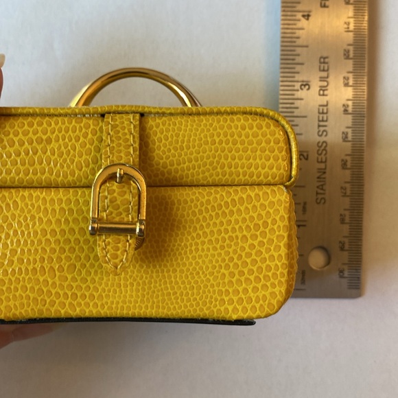 Wolf Designs Leather Travel Ring Jewelry Case with Mirror. NWOT - Picture 10 of 11